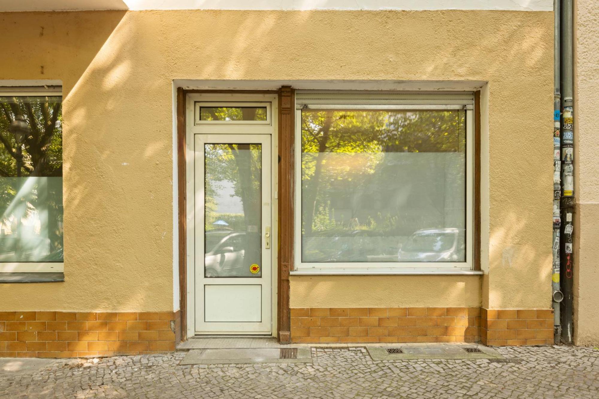 62Qm2, Massageseat, Billard-Table, King-Sized Bed Apartment Berlin Exterior photo